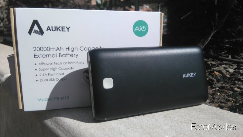 Batería Aukey con Caja
