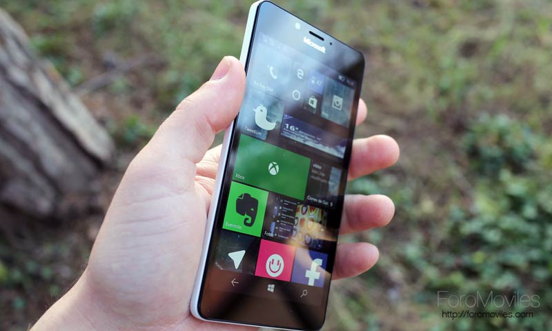 Análisis del Microsoft Lumia 950, un Windows 10 para móviles excelente
